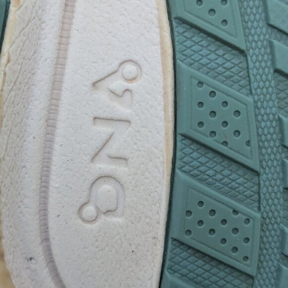 Brooks Trace 1203751B185 Running Shoes Women's Size 8.5B Gray / Green - Picture 13 of 15